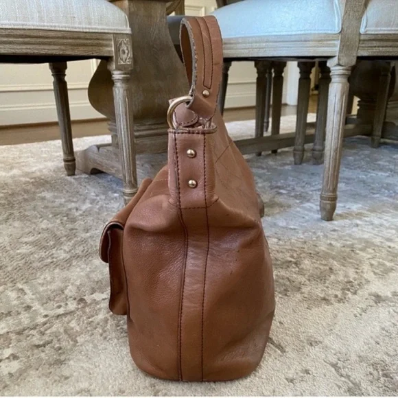 Banana Republic Tan Leather Handbag - Picture 2 of 10